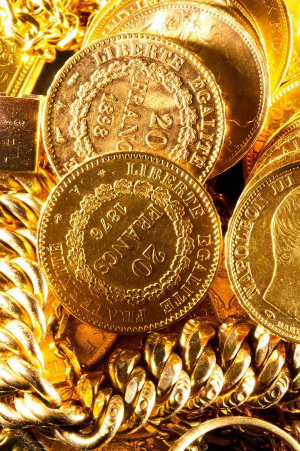 Découvrez l'histoire et la valeur de la pièce 50 pesos en or